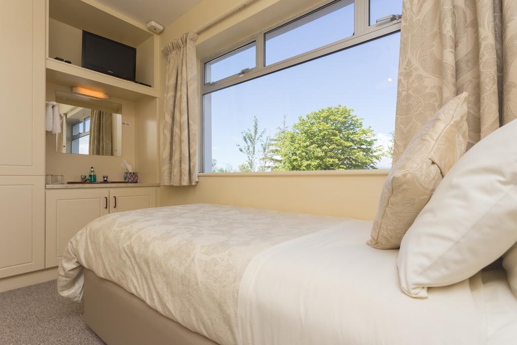 Fern Rock Bed And Breakfast Dromin Dış mekan fotoğraf
